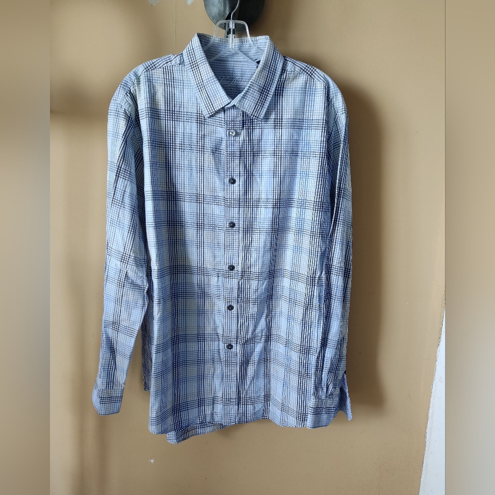 Van Heusen Men's Blue Checkered Shirt Size L (16-16.5)